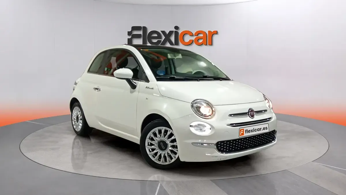 Usado Fiat 500 Dolcevita 71 CV (52 kW) 2021 Berlina