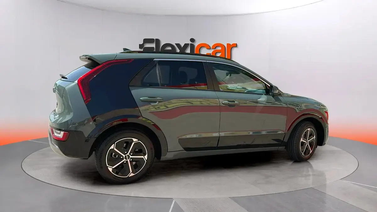 Usado Kia Niro 141 CV (103 kW) 2022 Verde SUV
