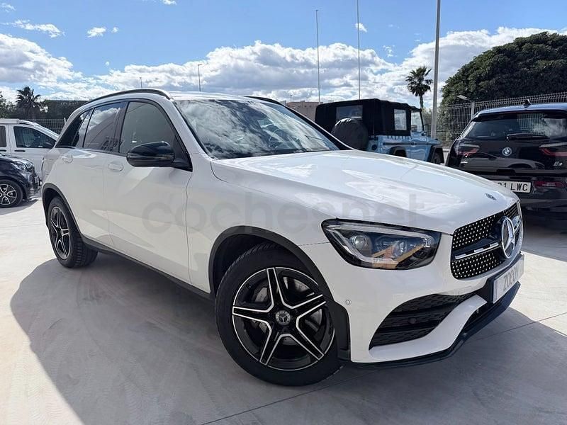 Usado Mercedes GLC220 194 CV (142 kW) 2021 Blanco SUV