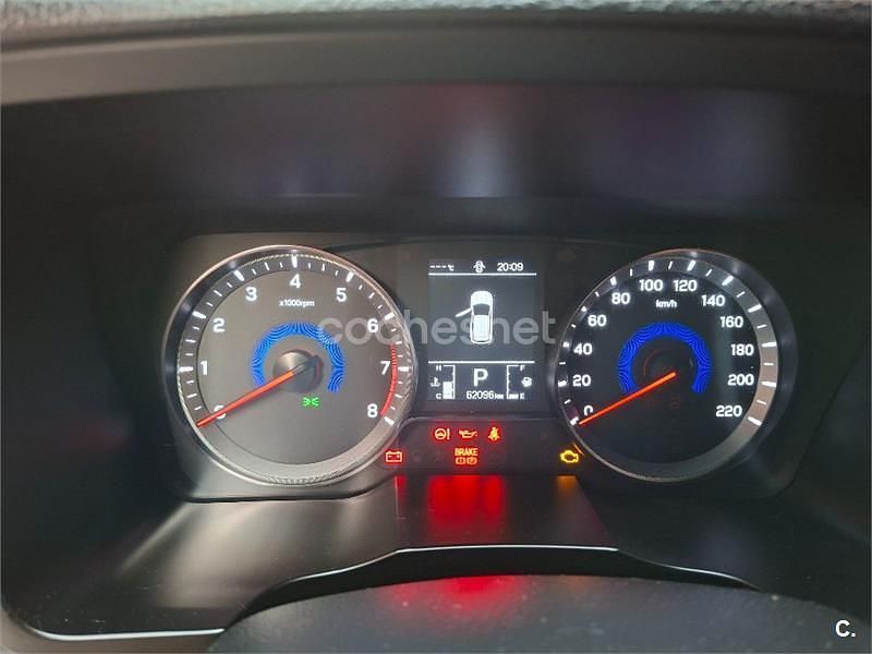 Usado Ssangyong (KGM) Tivoli 163 CV (119 kW) 2021 Negro SUV