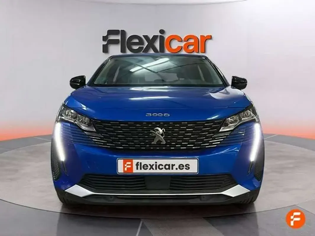 Usado Peugeot 3008 Active 131 HP (96 kW) 2022 Azul SUV