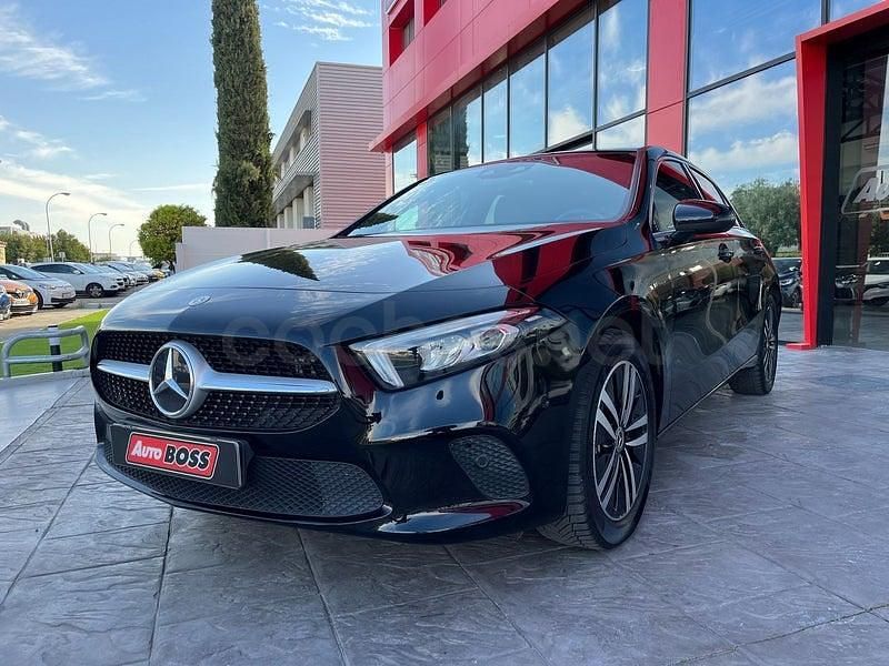 Usado Mercedes A250 218 CV (160 kW) 2021 Negro Berlina