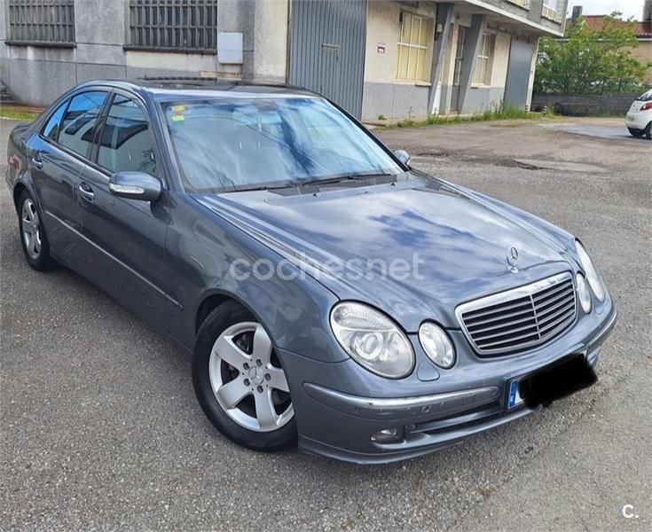 Azul Usado 2004 Mercedes E270 Elegance Berlina | 4500 € (Un poco caro) - Imagen 1/3