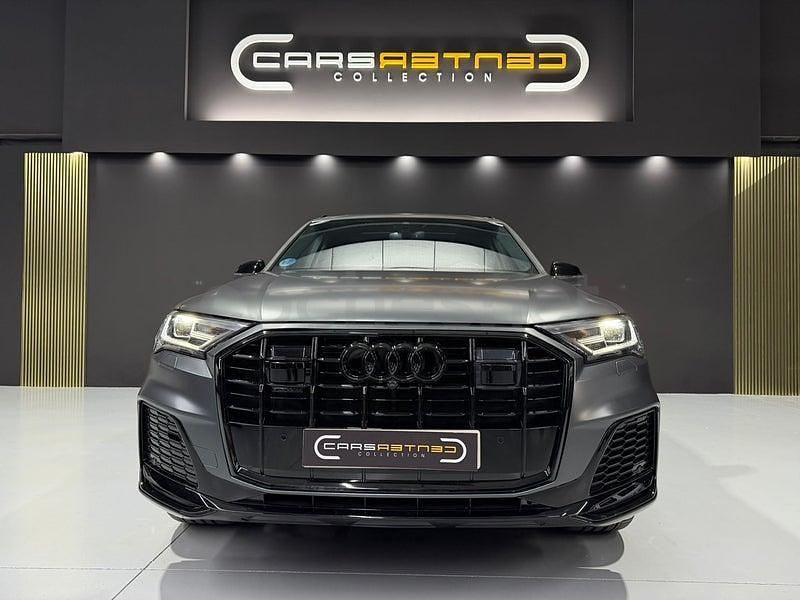 Usado Audi Q7 Competition 462 CV (339 kW) 2022 Gris / plata SUV