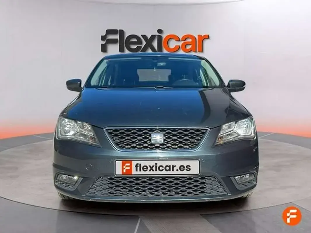 Usado Seat Toledo Style 116 CV (85 kW) 2016 Gris Utilitario