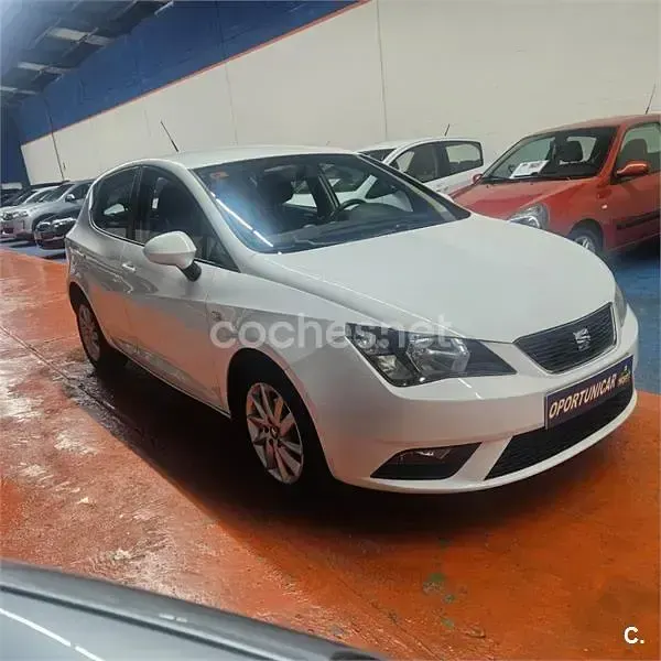 Usado Seat Ibiza Style 90 CV (66 kW) 2017 Blanco Berlina