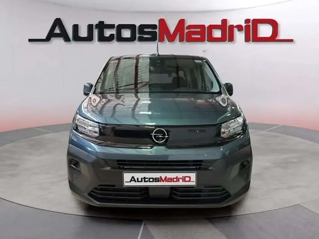 Usado Opel Combo S 101 CV (74 kW) 2025 Azul Monovolumen