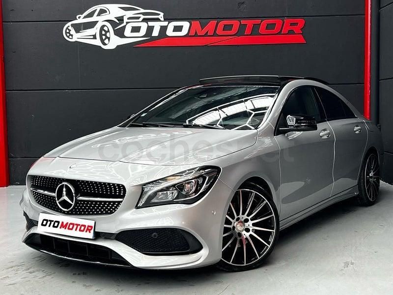 Usado Mercedes CLA220 AMG line 177 CV (130 kW) 2016 Gris / plata Berlina