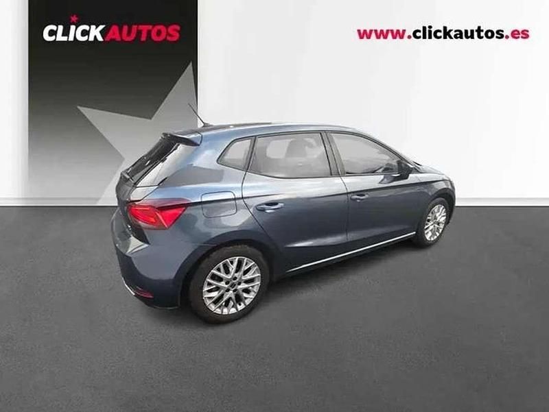 Usado Seat Ibiza FR 116 CV (85 kW) 2025 Gris Utilitario