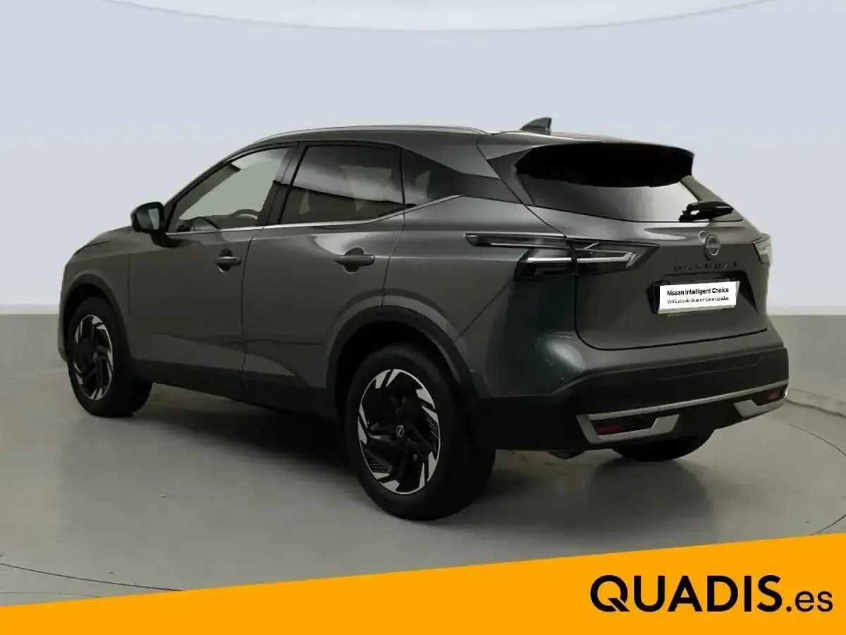 Usado Nissan Qashqai N-Connecta 140 CV (102 kW) 2025 Gris SUV