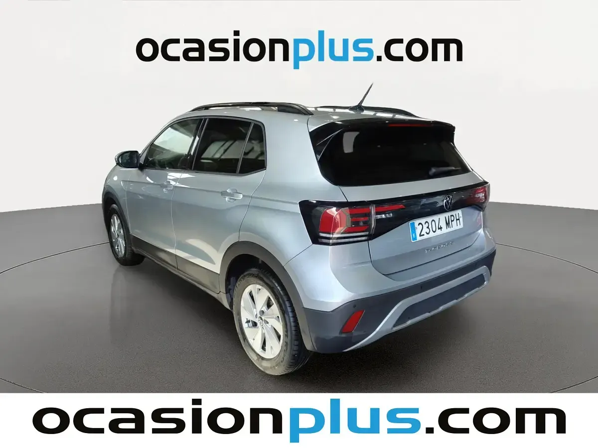 Usado VW T-Cross Life 116 CV (85 kW) 2024 Gris plata SUV