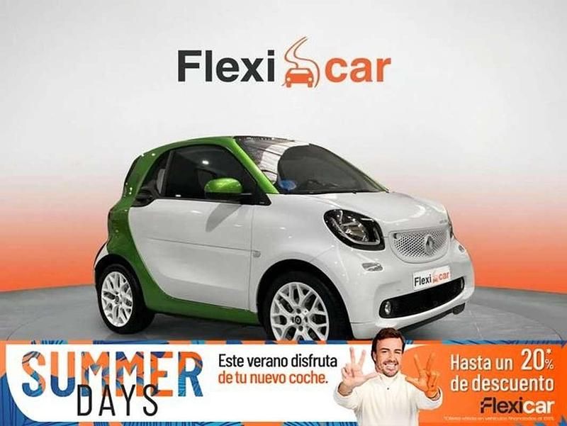 Blanco Usado 2017 Smart ForTwo Electric Drive Coupe | 10.290 € (Precio justo) - Imagen 1/4