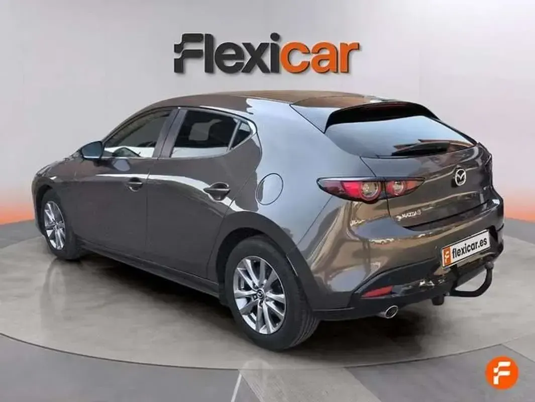Usado Mazda 3 116 CV (85 kW) 2019 Negro Utilitario