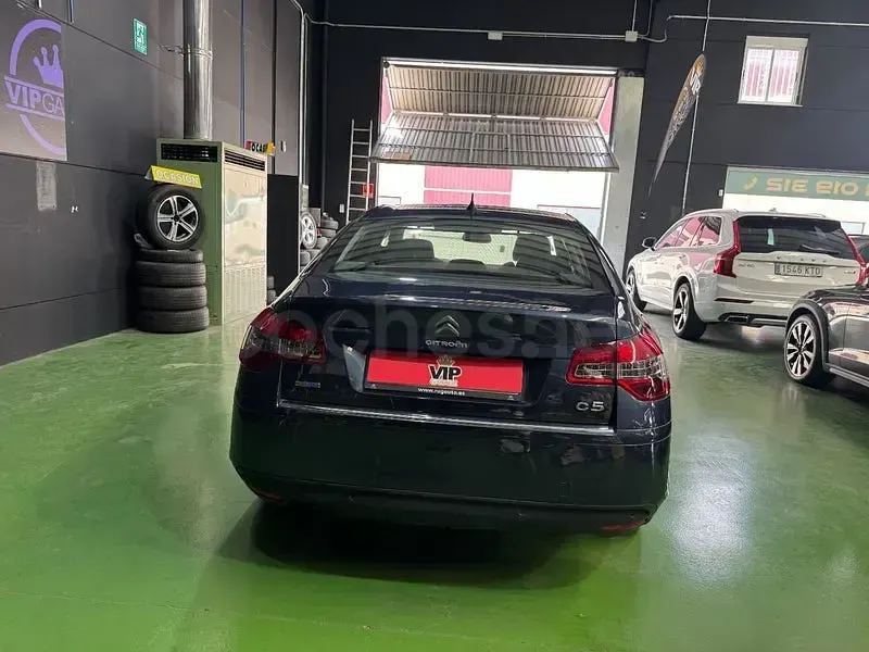 Usado Citroën C5 Shine 180 CV (132 kW) 2016 Azul Berlina