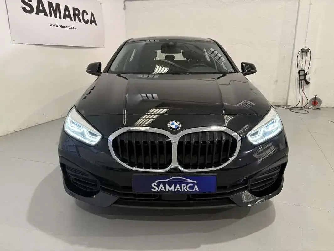 Usado BMW 120 190 CV (139 kW) 2023 Negro Utilitario