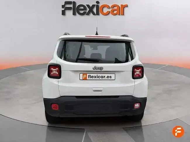 Usado Jeep Renegade Longitude 120 CV (88 kW) 2022 Blanco SUV