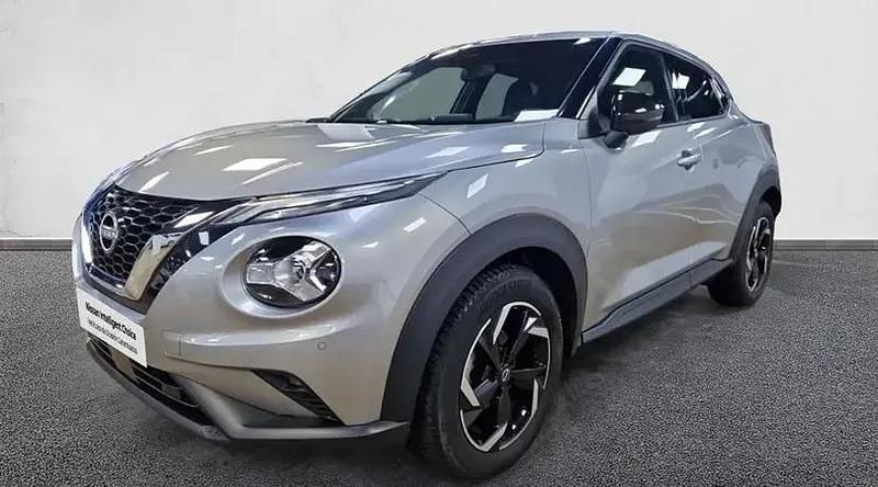 Diamond silver (metalizado) Usado 2024 Nissan Juke N-Connecta SUV | 21.900 € (Un poco caro) - Imagen 1/4