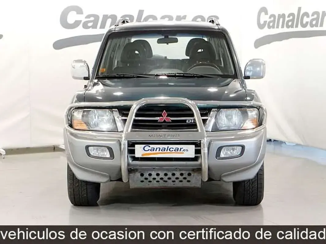 Usado Mitsubishi Pajero 165 CV (121 kW) 2000 Verde SUV