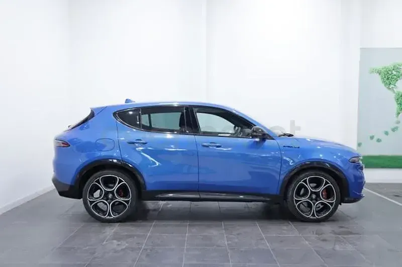 Usado Alfa Romeo Tonale Edizione Speciale 160 CV (117 kW) 2023 Azul SUV