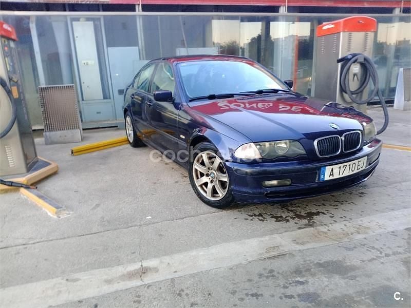 Usado BMW 320 136 CV (100 kW) 2000 Azul Berlina