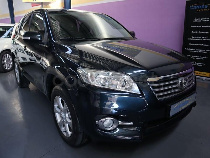 Usado Toyota RAV4 Executive 150 CV (110 kW) 2011 Gris / plata SUV