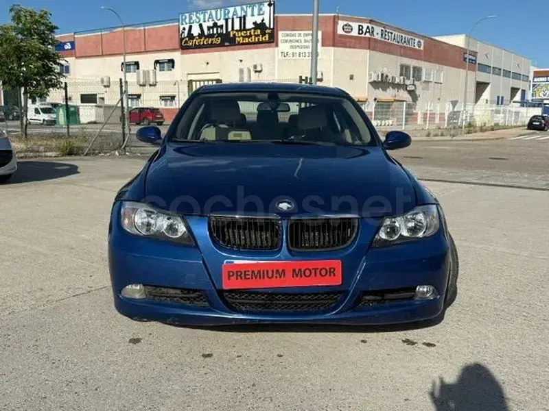 Usado BMW 320 163 CV (119 kW) 2007 Azul Berlina