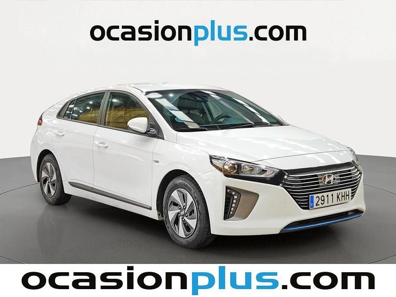 Usado Hyundai Ioniq 141 CV (103 kW) 2018 Blanco Utilitario