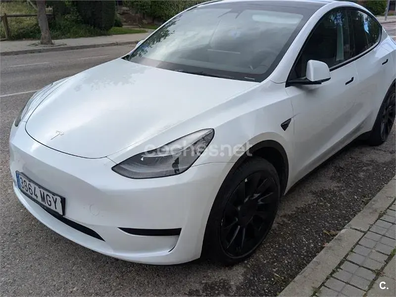 Usado Tesla Model Y RWD 219 kW (299 CV) 2023 Eléctrico SUV