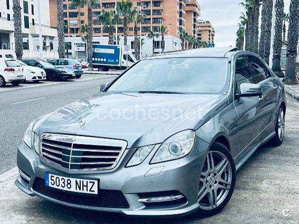 Usado Mercedes E350 Avantgarde 231 CV (169 kW) 2011 Azul Berlina