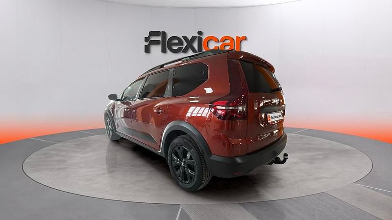 Usado Dacia Jogger 91 CV (66 kW) 2022 Marrón Monovolumen