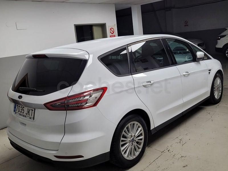 Usado Ford S-MAX Trend 120 CV (88 kW) 2016 Blanco Monovolumen