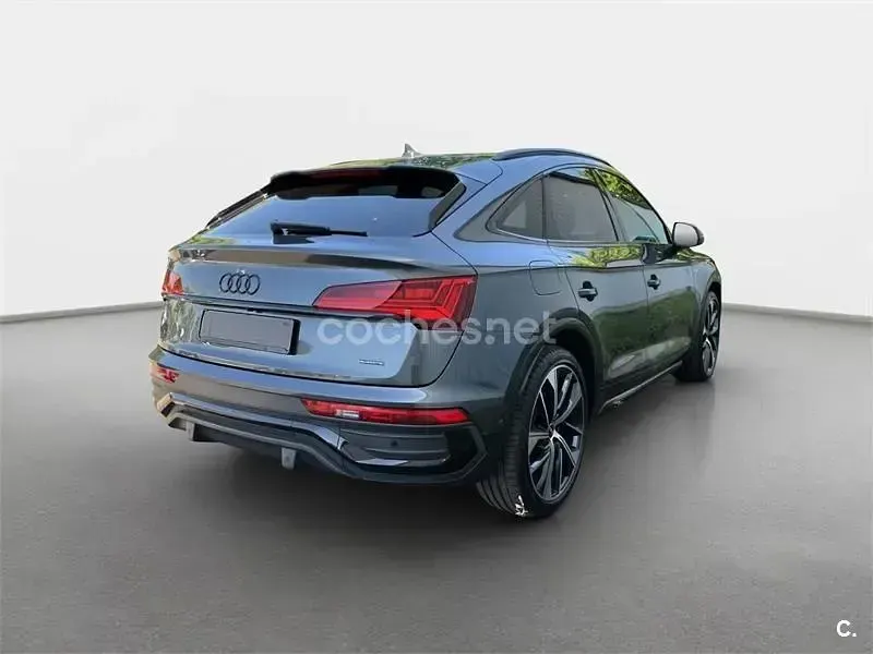 Usado Audi Q5 Sportback S-Line 204 CV (150 kW) 2022 Gris / plata SUV