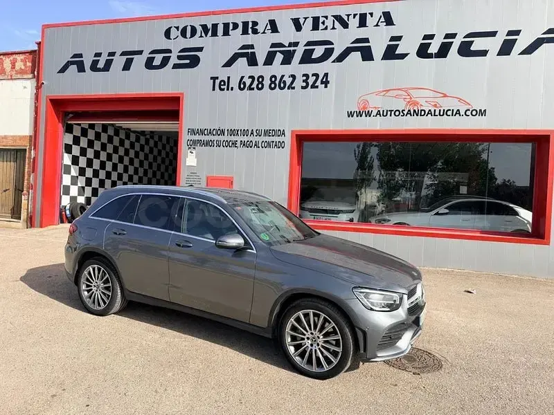 Usado Mercedes GLC200 163 CV (119 kW) 2021 Gris / plata SUV