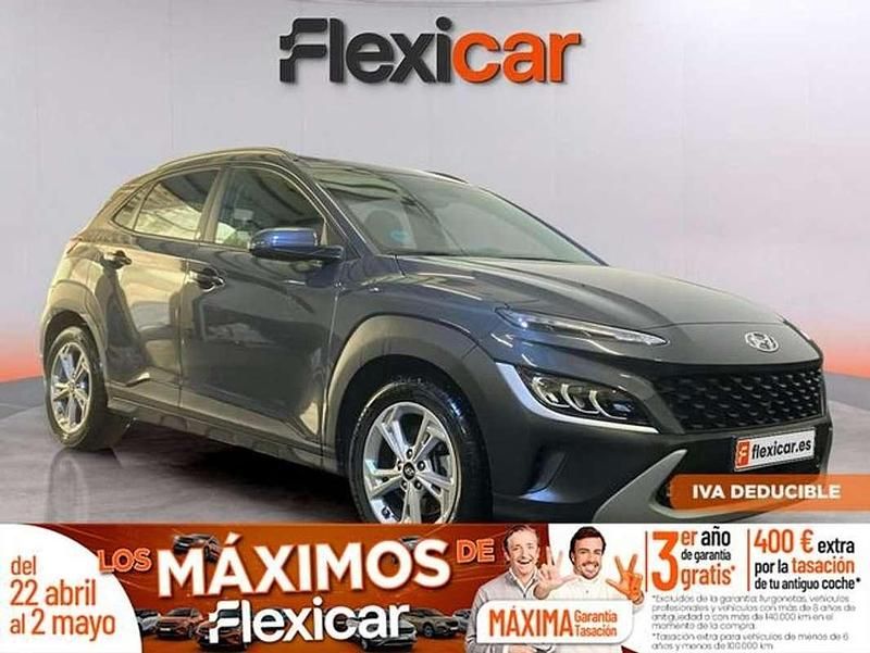 Usado Hyundai Kona 120 CV (88 kW) 2022 Gris SUV