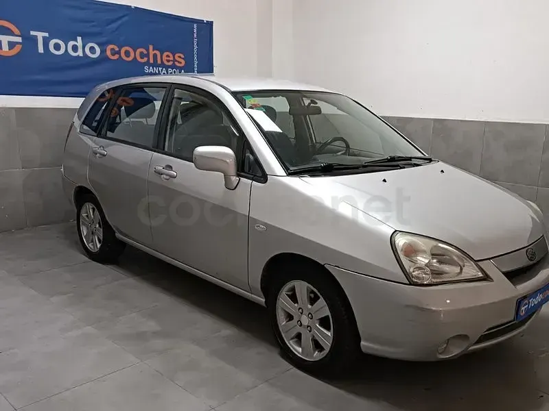 Usado Suzuki Liana 106 CV (77 kW) 2005 Gris / plata Berlina