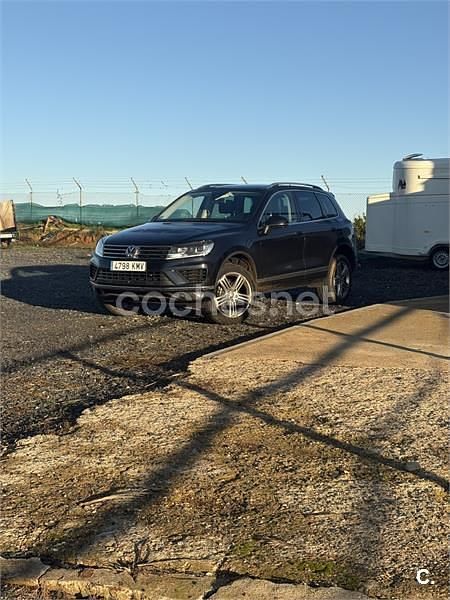 Usado VW Touareg 262 CV (192 kW) 2015 Negro SUV