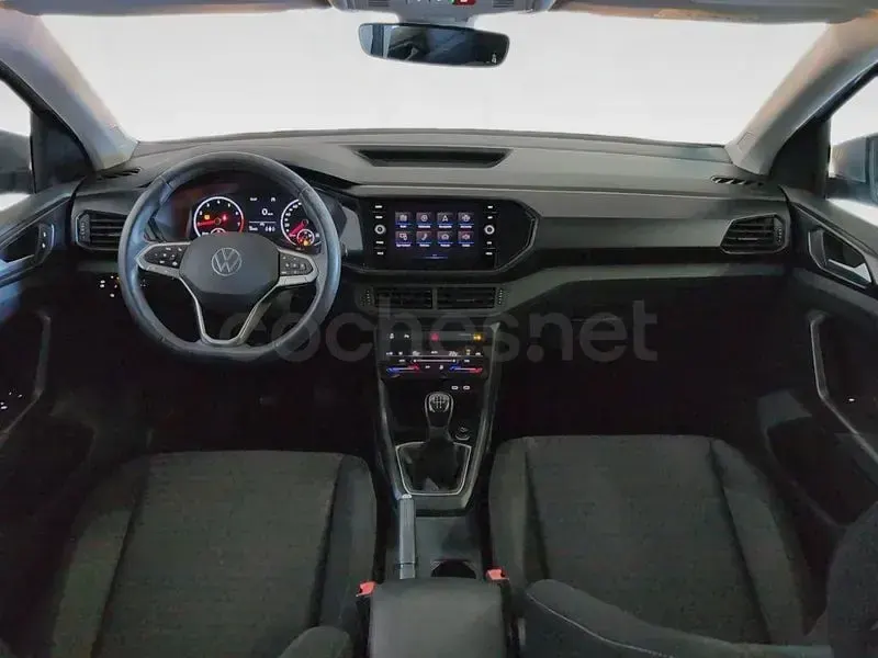 Usado VW T-Cross Advance 95 CV (69 kW) 2022 Gris / plata SUV