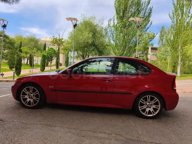 Usado BMW 320 150 CV (110 kW) 2004 Rojo Coupe