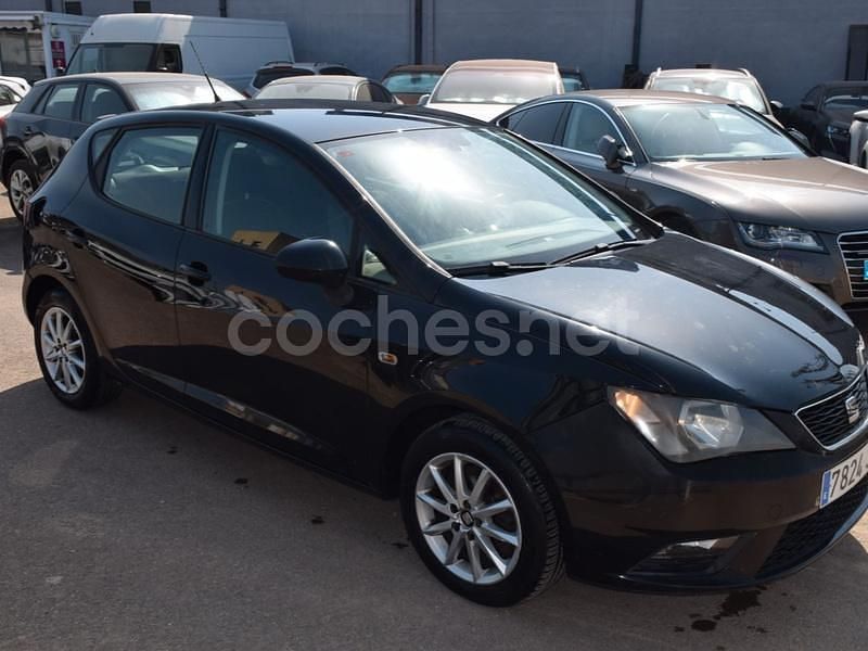 Usado Seat Ibiza Style 105 CV (77 kW) 2016 Negro Berlina