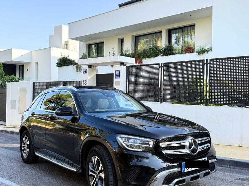 Usado Mercedes GLC300 245 CV (180 kW) 2022 Negro SUV