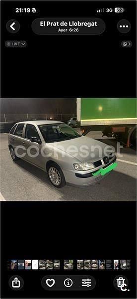 Usado Seat Ibiza 60 CV (44 kW) 2001 Gris / plata Utilitario