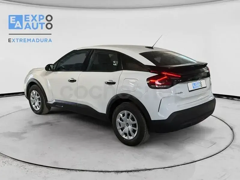 Usado Citroën C4 Live 110 CV (80 kW) 2022 Blanco Berlina