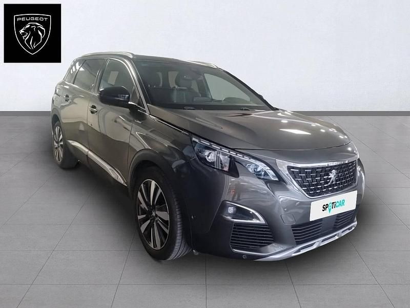 Usado Peugeot 5008 GT-line 130 CV (95 kW) 2019 Gris SUV