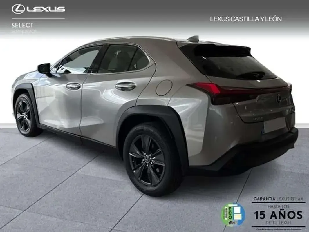 Usado Lexus UX 250h Business Edition 184 CV (135 kW) 2022 Gris SUV