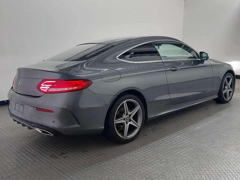 Usado Mercedes C250 AMG 211 CV (155 kW) 2017 Gris Coupe