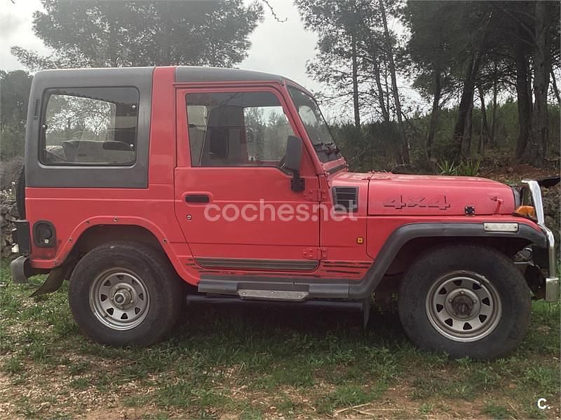 Usado Asia Motors Rocsta 72 CV (52 kW) 1996 Granate Familiar