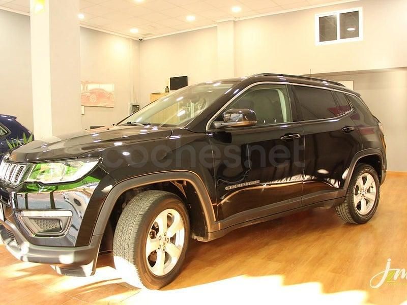 Usado Jeep Compass Longitude 120 CV (88 kW) 2017 Negro SUV