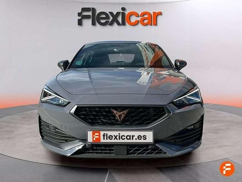 Usado Cupra Leon 190 CV (139 kW) 2023 Gris Utilitario