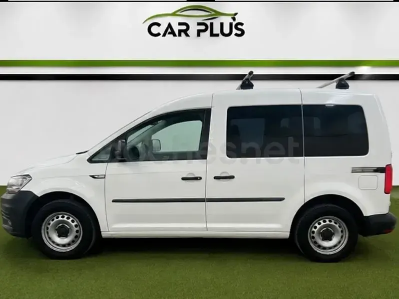 Usado VW Caddy Trendline 122 CV (89 kW) 2018 Blanco Monovolumen