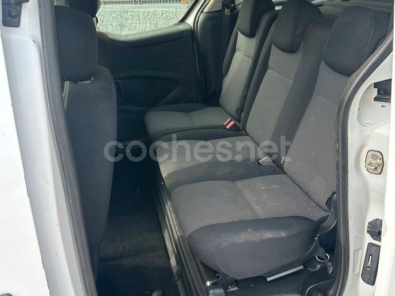 Usado Peugeot Partner Tepee Access 75 CV (55 kW) 2018 Blanco Monovolumen